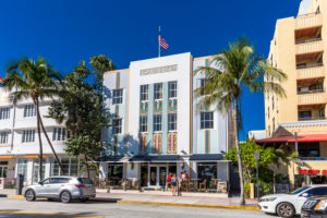 Cavalier Hotel, Ocean Drive, Art Deco District, South Beach, Miami Beach, Miami-Dade County, Florida, USA, Nordamerika Cavalier Hotel, Ocean Drive, Art Deco District, South Beach, Miami Beach, Miami-Dade County, Florida, USA, Nordamerika